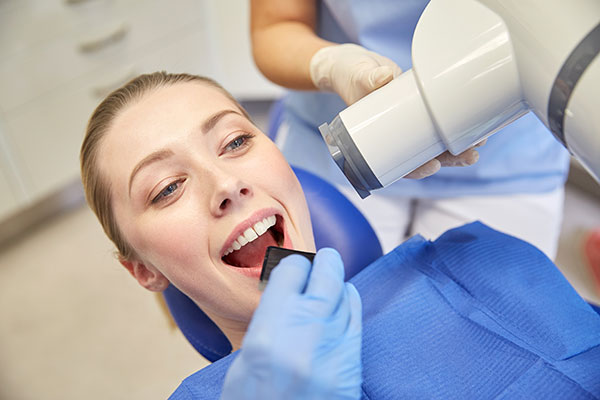 Tooth Extraction: Expectations & Aftercare in Beaverton, OR. Dr. Lennie D. Wong, DMD, FAGD, Dr. Maikhanh (MK) Tran, DMD. Beaverton TenderCare